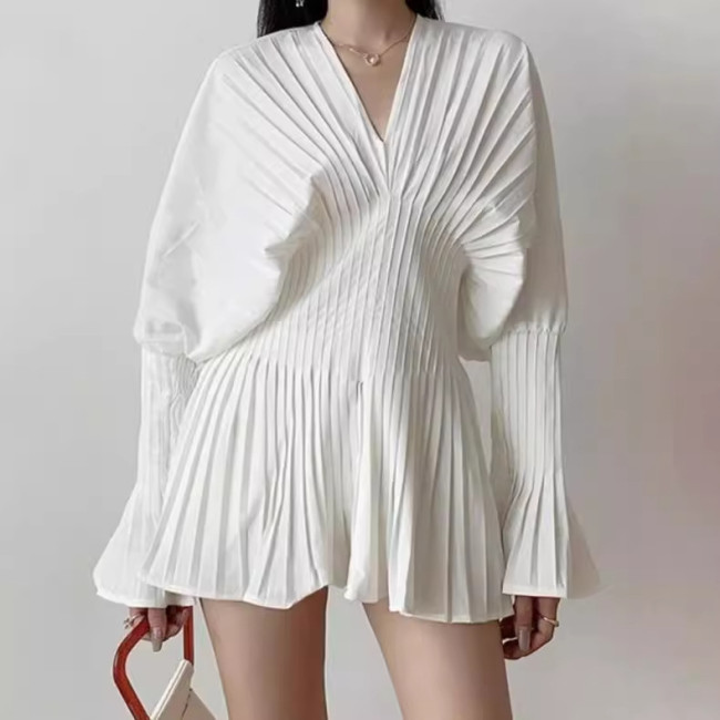 DEAT causal fold v neck solid color flare sleeve high waist pullover slim women's shirt 2025 spring new fashion 17A7295