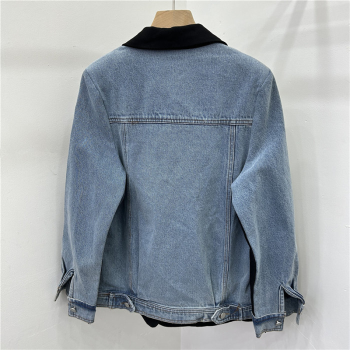 versatile long-sleeved and personalized denim jacket with a color-blocking and patchwork design DLZ52804