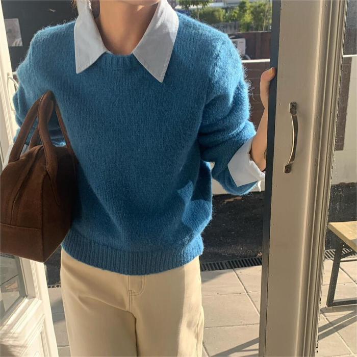New style button-down pullover sweater for autumn and winter as a base layer, with two-piece appearance and hooded design.   DLZMY2503
