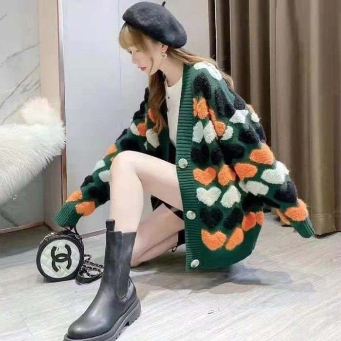 Loose and relaxed windbreaker-style women's sweater coat for autumn and winter, thickened version, new Korean style, cute and versatile long-sleeved knitted cardigan  DLZMY1202