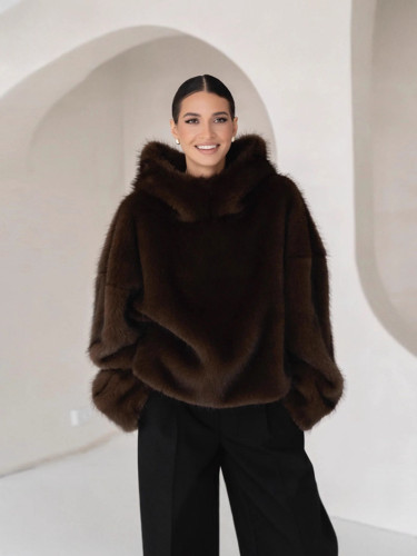 Environmentally friendly fur coat for women, loose-fitting, imitation fox fur, with a hood. DLZM85016S