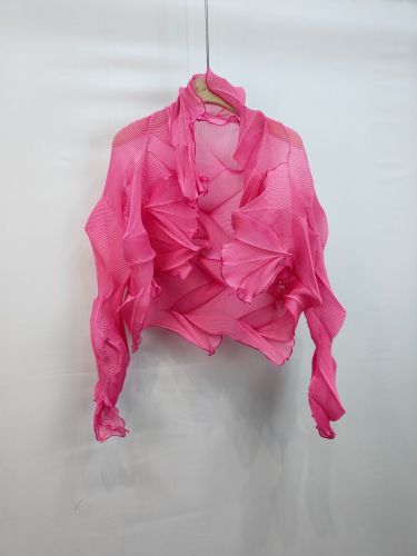 Pleated Cardigan Top Women's New 2025 Summer Long Sleeve Semitransparent Sun Protection Shirt Chiffon Outer Cloth 2DB283018