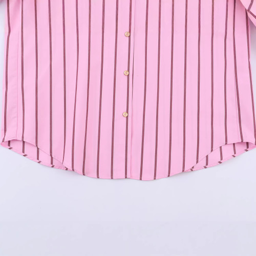 New style polo shirt with contrasting collar and loose cuffs, versatile and suitable for all occasions.  DLZCS4911