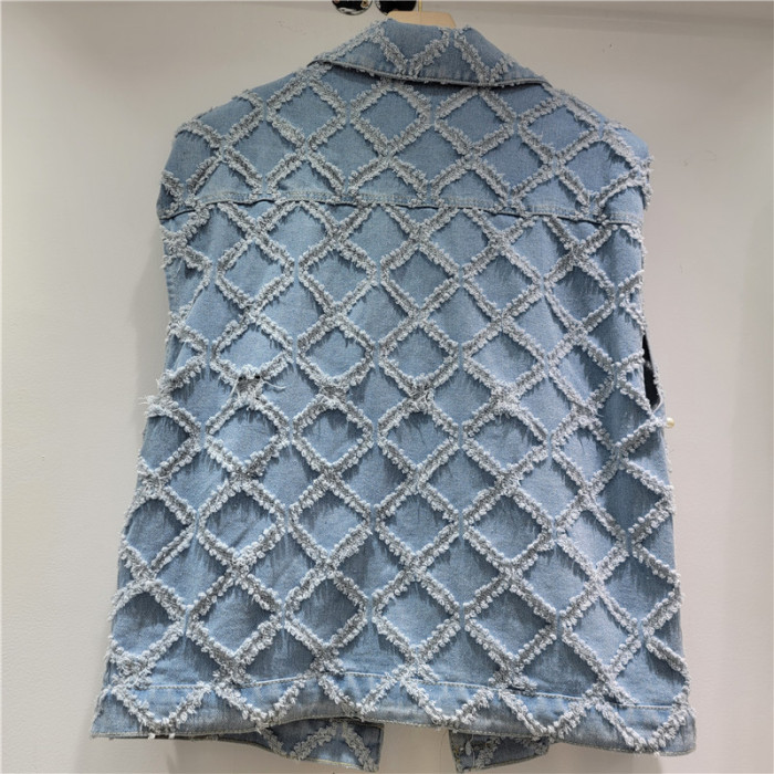  Dazzling diamond-studded sequin blouse   DLZMJ1705