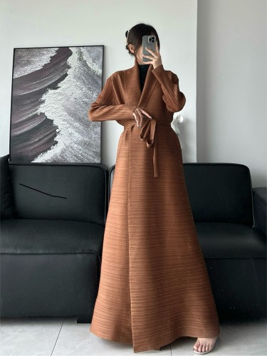 Ruffled tie-style long coat   DLZ905