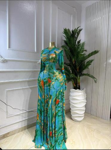 Formal dress with round-neck and printed design, single-button fastening, long-sleeved, evening gown  DLZQ5106