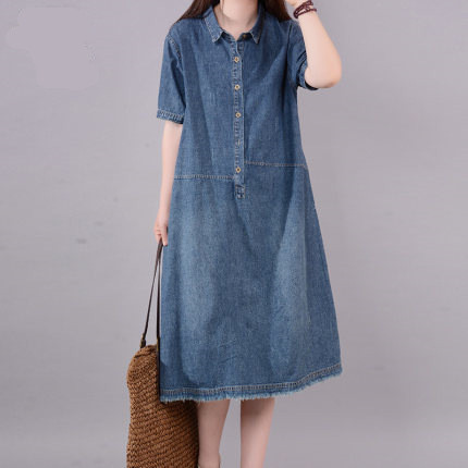Long women's plus-size denim dress with a relaxed fit and a light grey color, featuring a smart and elegant short-sleeved design.  DLZQ1205