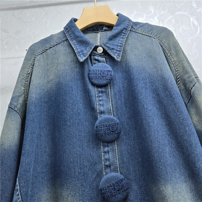Long-sleeved button-down denim shirt jacket  DLZnzwt52805