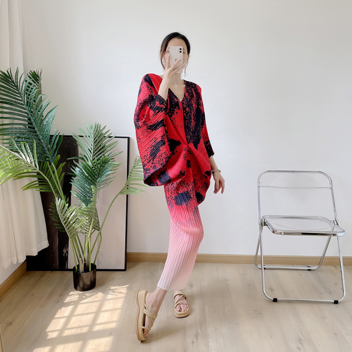 New style, large-size V-neck fashionable slimming dress  DLZvl6060