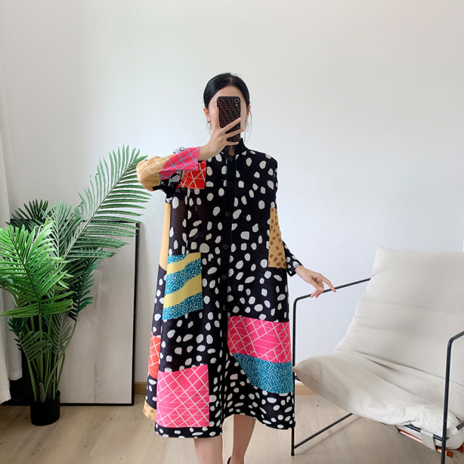 Ruffled polka dot loose coat  DLZwtks350