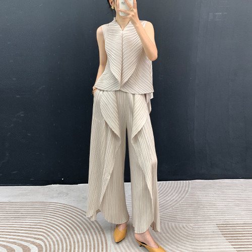 Ruffled cardigan + wide-leg pants set  DLZtz14250