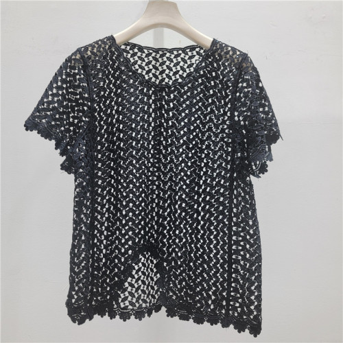 Irregular patterned open-work lace short-sleeved T-shirt   DLZtx320