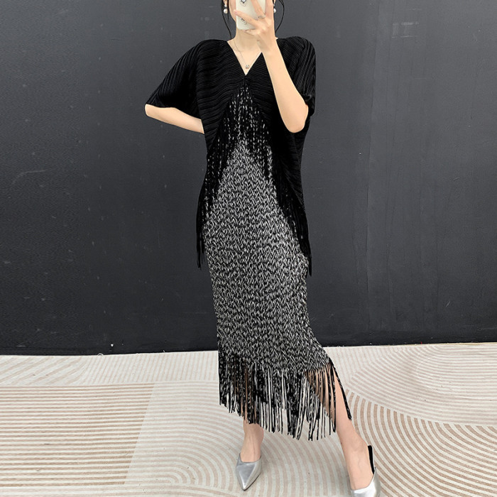 New V-neck fringed long-sleeved pullover with fringed contrasting color design DLZcq6150
