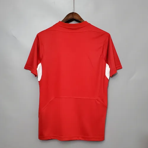 Liverpool Home Retro Jersey 04/05