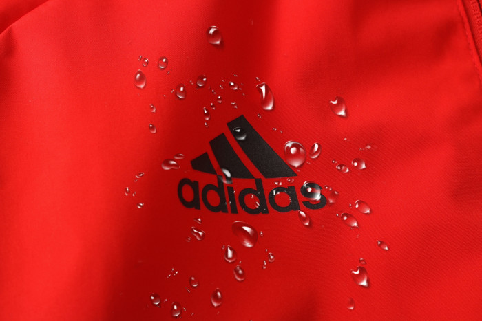 Real Madrid Training Windbreaker 20/21 Red