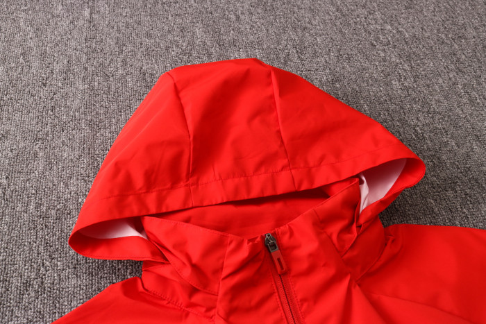 Real Madrid Training Windbreaker 20/21 Red