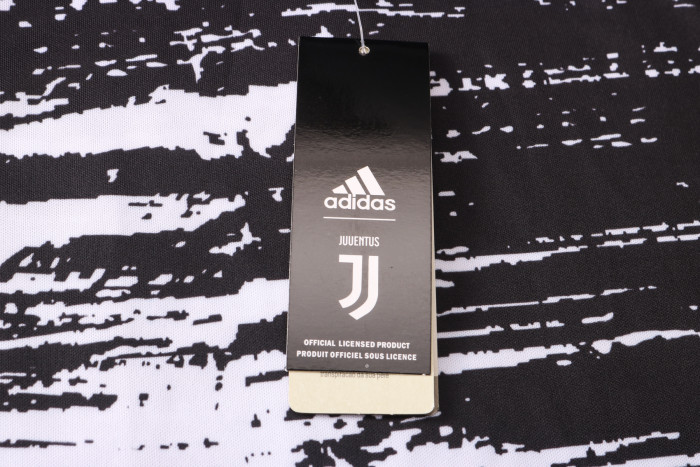Juventus Training Jersey 20/21