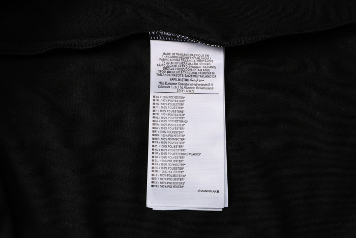 Liverpool POLO Jersey 21/22 Black Red