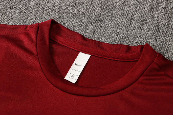 Liverpool Training Jersey 21/22 Red