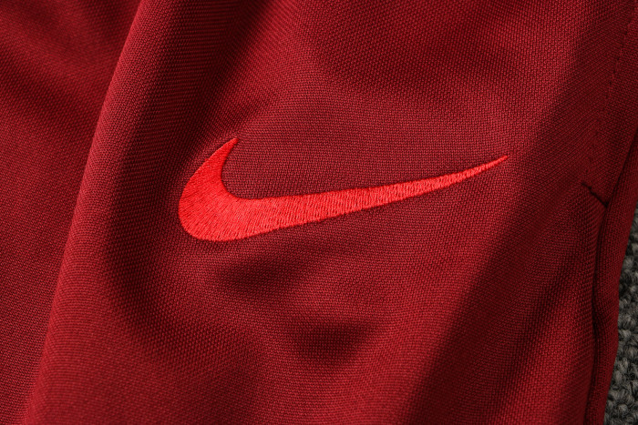 Liverpool Training Jersey 21/22 Red