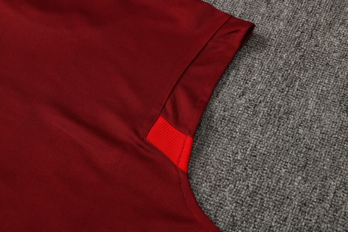 Liverpool Training Jersey 21/22 Red