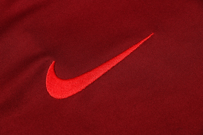 Liverpool Training Jersey 21/22 Red