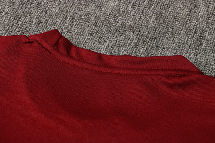 Liverpool Training Jersey 21/22 Red