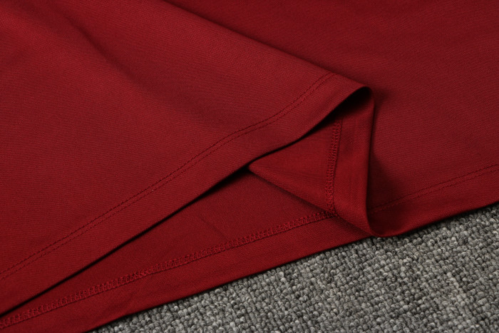 Liverpool Training Jersey 21/22 Red