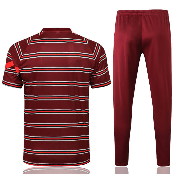 Liverpool Training Jersey 21/22 Red