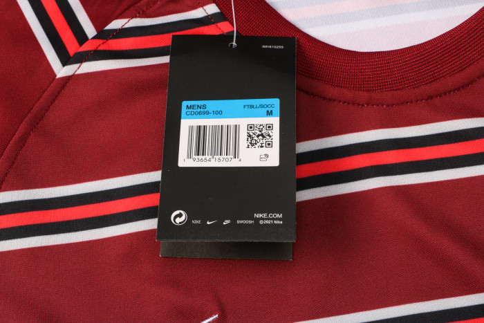 Liverpool Training Jersey 21/22 Red