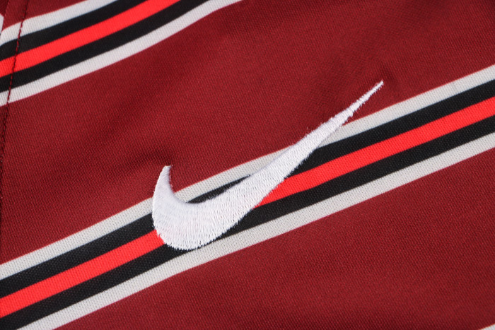 Liverpool Training Jersey 21/22 Red