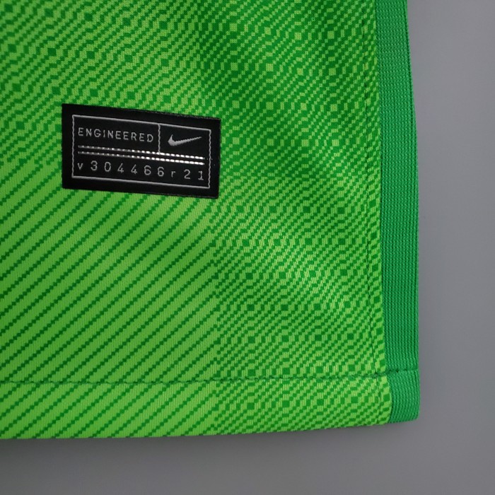 Liverpool Goalkeeper Man Jersey Green 21/22