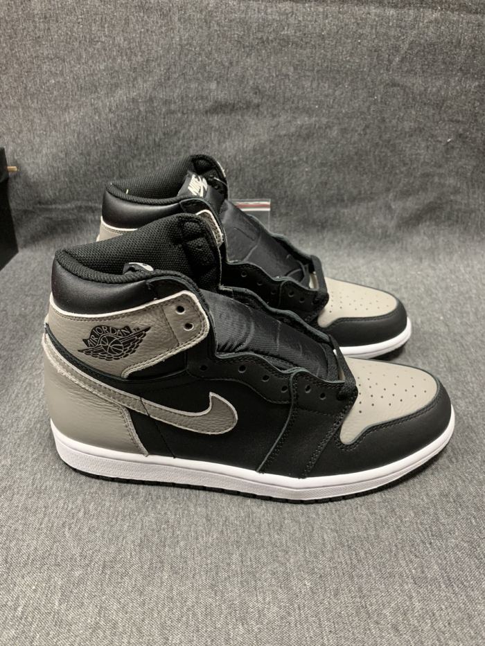 Air Jordan 1 Retro High Shadow