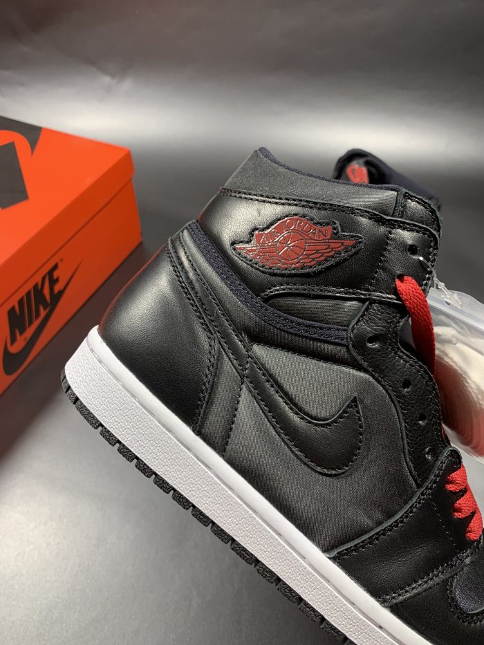 Air Jordan 1 Retro High OG “Black Satin”