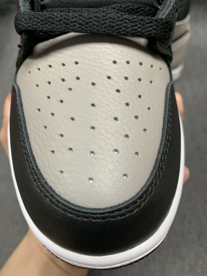 Air Jordan 1 Retro High Shadow