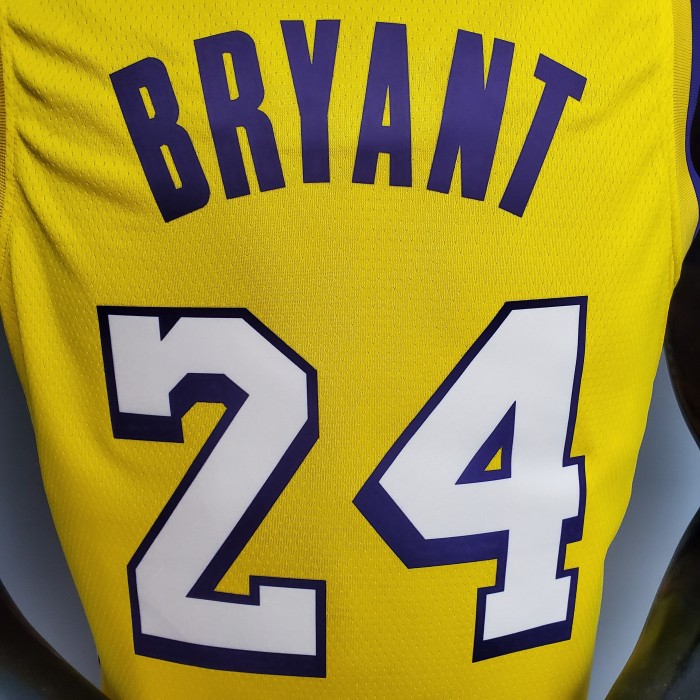 Kobe Bryant Los Angeles Lakers Swingman Jersey Yellow
