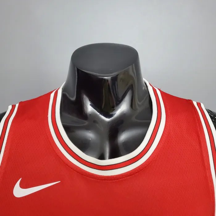 Zach LaVine Chicago Bulls Swingman Jersey Red