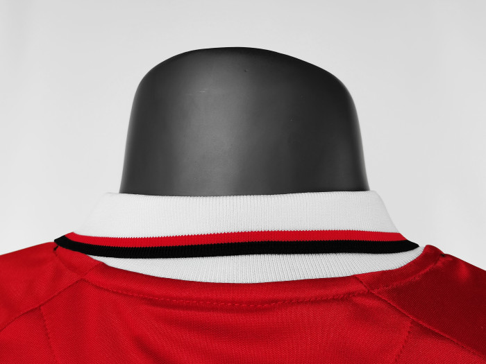 Manchester United Home FIFA Club World Cup Retro Jersey 1999/00