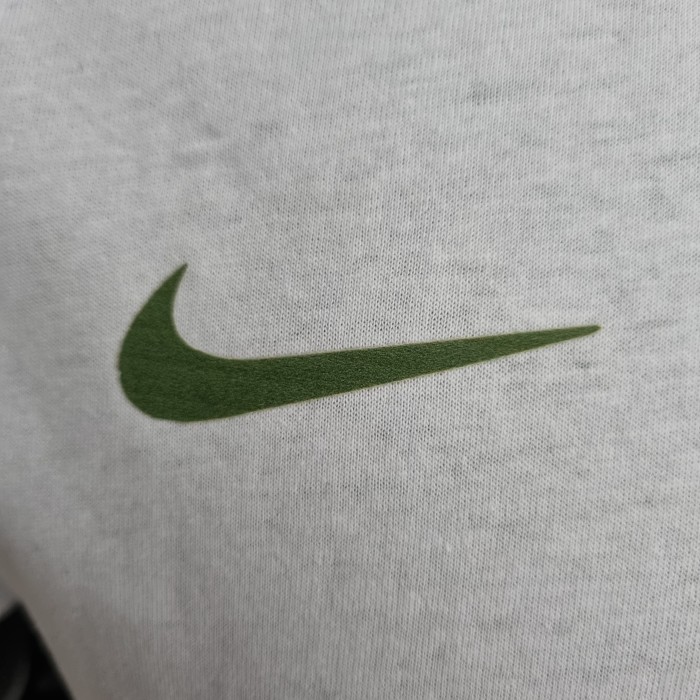 Giannis Antetokounmpo Milwaukee Bucks Casual T-shirt White