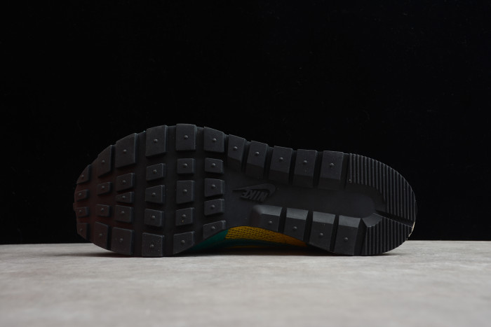 Nike LDWaffle Sacai Green Yellow