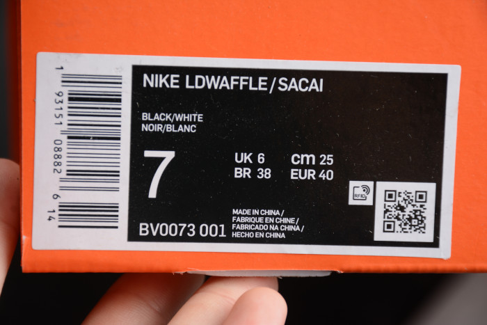 Nike LDWaffle Sacai Black White