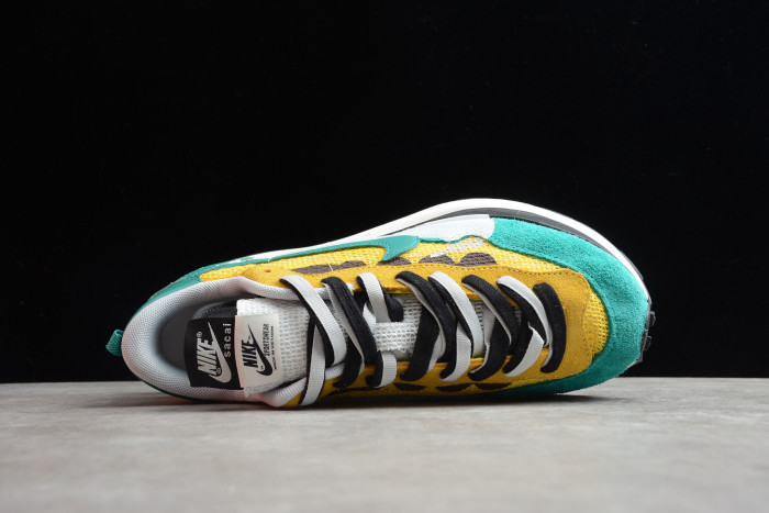 Nike LDWaffle Sacai Green Yellow