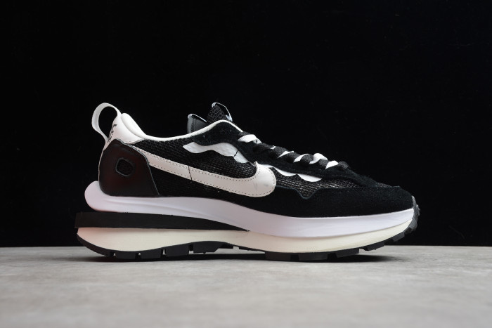 Nike LDWaffle Sacai Black White