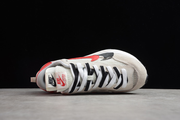 WMNS Nike LDWaffle Sacai White Red