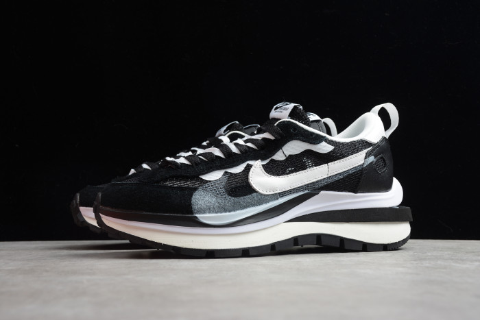 Nike LDWaffle Sacai Black White