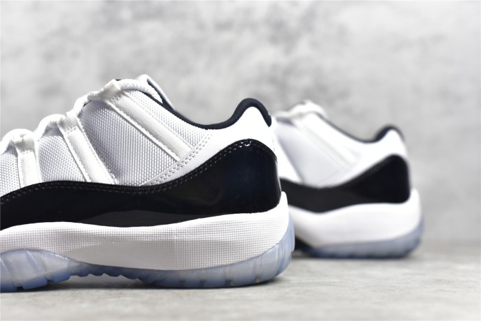 Air Jordan 11 Low “Concord” 528895-153