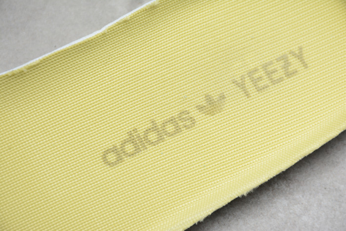 Yeezy 350 V2“Antlia ” FV3250