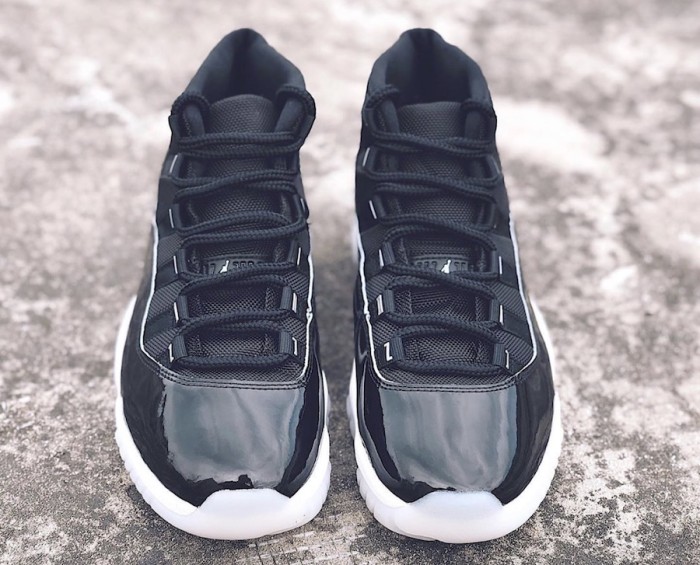 AIR JORDAN 11 “ 25th Anniversary” Black White CT8012-011