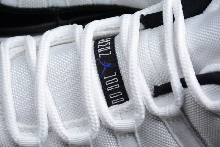 Air Jordan 11 Low “Concord” 528895-153
