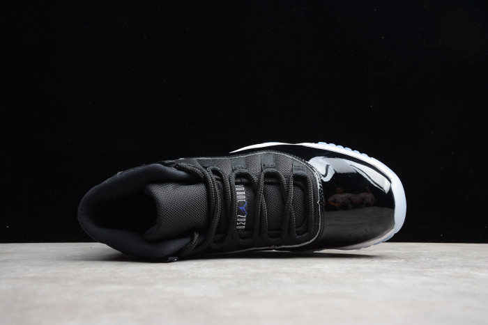Air Jordan 11 “Space Jam” 378037-003